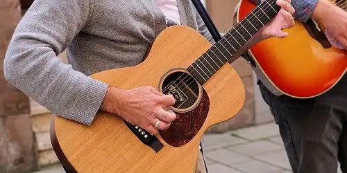 o posicionamento errado para estudo em violão