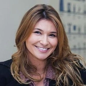 Fernanda B.