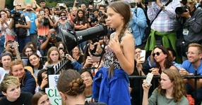 Greta Thunberg x Global Leaders.